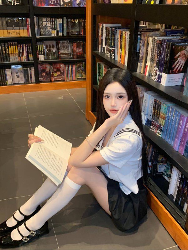 广州媚娘🏠小雨 初恋女神 天然无整全身雪白 五起三开小雨，身高170网红，2007年11月5日出生，出生地广西。曾经红极一时的小雨有着相当甜美的面容，在微博也是坐拥10w的粉丝，这种“小不点”后来可谓是抖音里面的风云人物170 45kg 天然d 全身雪白 无纹身联系客服：@AnnaGJ168💸解除双向：@AnnaGJ168bot💸⚡⚡⚡⚡⚡⚡⚡