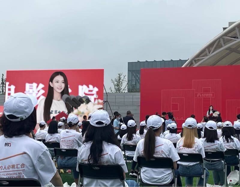 北京北落🏠175C04北京5️⃣朝阳区🦜硬万起条件 短暂开5 北电在校生➕兼职小演员 搜狐红毯获奖嘉宾 本人与照片无差距 纯兼职  纯⭕外真实04 175 95kg 真🐻C A4腰东三环超豪华gzs 本人清纯与气质并存 天然零整 妆容淡雅 声音甜美 个人原因纯兼职不接急  只见素质课 不接醉酒课 期待与你邂逅联系客服：@AnnaGJ168💸解除双向：@AnnaGJ168bot💸⚡⚡⚡⚡⚡⚡⚡