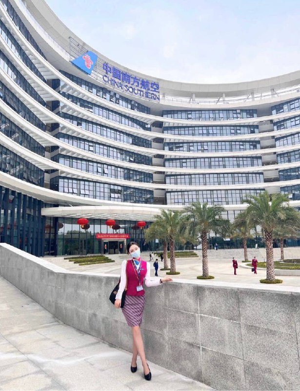 杭州杭州杨百万🏠南航空姐杭州迪杨百万🏠南航空姐❤️极品一线天 能吸会夹❤️常年瑜伽健身 备有瑜伽裤，开档丝袜，黑丝吊带，跳蛋等各种情趣❤️全身雪白，无一点纹身❤️皮肤白嫩 肤滑💦多  乖巧听话❤️会聊天 高素质 高情商💕❤️完美腰臀比例🍑臀❤️Height 身高：172❤️weight. 体重：99❤️Bust 胸围：D❤️Age 年龄：24🉑️情趣🉑️制服🉑️69🉑舌吻🉑️车震🉑口爆🉑陪浴🉑调情🉑双飞🉑外地🉑空降🉑登记🉑代开🈲sm🈲yt🈲wt🈲3p联系客服：@AnnaGJ168💸解除双向：@AnnaGJ168bot💸⚡⚡⚡⚡⚡⚡⚡