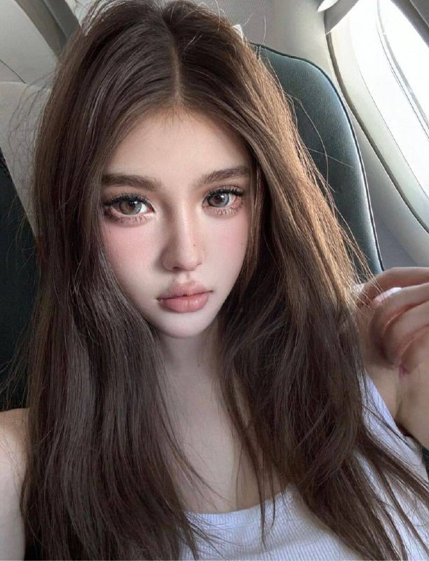 广州广州小可乐🏠170C04混血 暂时只外出混血⬇️💛💛💛海外 平台主播兼职04年 身高170cm皮肤雪白光滑  真实胸围E➕只接受高素质客户😘新人主播兼职在#混血#御姐#大米联系客服：@AnnaGJ168💸解除双向：@AnnaGJ168bot💸⚡⚡⚡⚡⚡⚡⚡