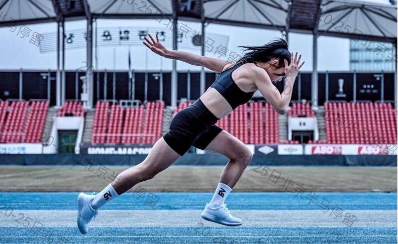 北京北京蕾蕾🏠硬w168D 田径运动员硬 W⬆️北马参赛停留 圈外纯兼职只外出 纯兼职 W⬆️没有gzs 只外出🏃🏻‍♀️真实现役田径运动员 马拉松运动员国家一级运动员🥇🏆田协可查成绩当面登录不了田协小程序看成绩的都是假冒✈️可陪客户跑马 跑山 越野（价另谈）唯一全身肌肉女S🉑S 特色项目钉鞋 公主抱（价另谈）小学开始练习田径 20年资深运动员基本上每天都在训练 肌肉发达💪没有肌肉的都是假冒1996年生 现任田径教练👙165 Dcup 46kg 腰围仅57cm（一尺七）无一丝多余赘肉 喜胖勿扰会英语 单单好评 可指定验联系客服：@AnnaGJ168💸解除双向：@AnnaGJ168bot💸⚡⚡⚡⚡⚡⚡⚡