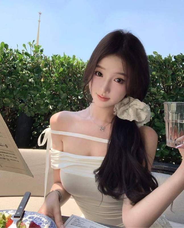 上海上海   露思🏠173🦜静安极品高白纯✖️给你初恋般的体验喜胖勿扰🎀173cm✖️92斤✖️36c  04真实年龄 四川人🎀四川西南民族大学舞蹈专业🎀🥢腿  小蛮腰   上粉下嫩🎀爱好：潜水🤿滑雪🎿跳舞💃画画🖼️联系客服：@AnnaGJ168💸解除双向：@AnnaGJ168bot💸⚡⚡⚡⚡⚡⚡⚡