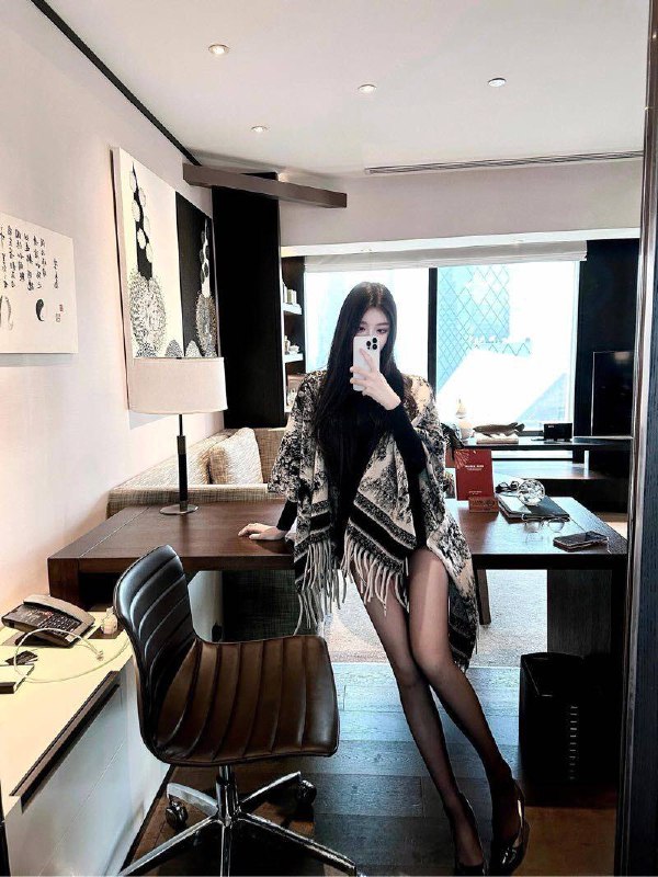 露思🏠黄埔🦜首开176d第一白纯兼职佛系开 京艺在校• 𝐇𝐞𝐢𝐠𝐡𝐭身高/176• 𝐖𝐞𝐢𝐠𝐡𝐭体重/47• 𝐁𝐮𝐬𝐭胸围/d➕• 𝐀𝐠𝐞年龄/06年• 𝐇𝐨𝐛𝐛𝐲兴趣/滑雪🏂普拉提🧘🏻‍♀️绘画🎨👛穿着富家千金的感觉特点 ：元气甜妹  超嗲娃娃音    雪白皮肤✨刚下水，白小纯天花板，纯天然妈生脸，全身皮肤白皙光滑、吹弹可破，可素颜，无风尘味。✨完美腰臀比例，🐍腰🍑臀马甲线，腿细长直。✨极易敏感多汁，三点粉，紧致会夹。✨可甜可御  推荐指数5⭐。✨性格好，乖巧听话，不催不事。✨全真人自拍生活照，🈲冒。🉑69🉑舌💋联系客服：@AnnaGJ168💸解除双向：@AnnaGJ168bot💸⚡⚡⚡⚡⚡⚡⚡