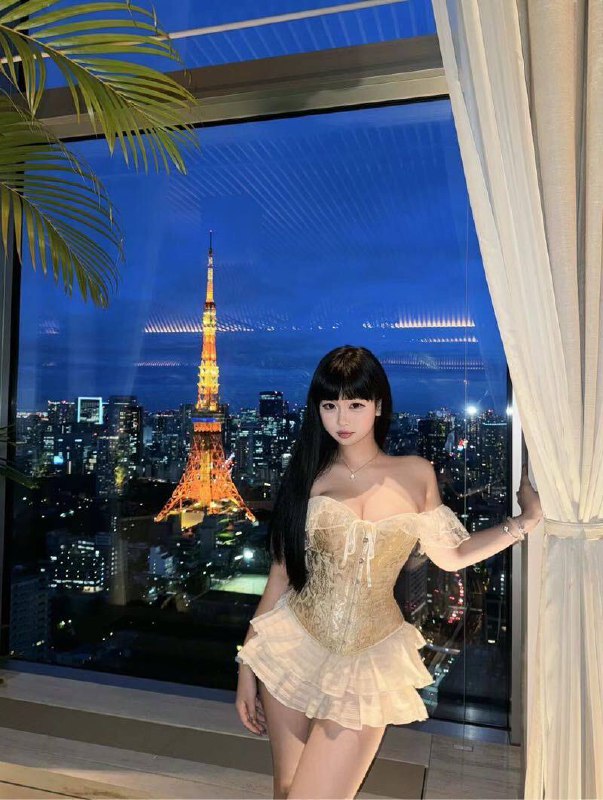 上海上海晗妹🏠静安区  真05童颜巨乳 168G A26꒰・身高/Height 168cm꒰・胸围/Bust G꒰・体重/Weight 55kg身材微胖巨棒  年龄真实学生05年（🉑看证）童颜巨乳真熊G🧸服务性格炒鸡好～娃娃脸 零整容 胸粉  南方软妹 可爱幽默无纹身不抽烟  声音甜美  皮肤光滑🏠自带高端小区工作室🚗好停车联系客服：@AnnaGJ168💸解除双向：@AnnaGJ168bot💸⚡⚡⚡⚡⚡⚡⚡