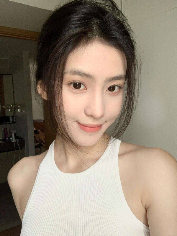 深圳深圳硬五女神 宾利🏠中央戏剧学院表演系毕业 双商在线常年爱好瑜伽健身游泳🏊‍♀️高尔夫⛳️滑雪⛷️旅游身高178🐻D 高挑挺拔 亭亭玉立 完美S形身材气质优雅高贵大方 纯天然高级明星脸高颜值初见柔情似水 深入热情似火新人纯兼职 只外🌟级🏨联系客服：@AnnaGJ168💸解除双向：@AnnaGJ168bot💸⚡⚡⚡⚡⚡⚡⚡