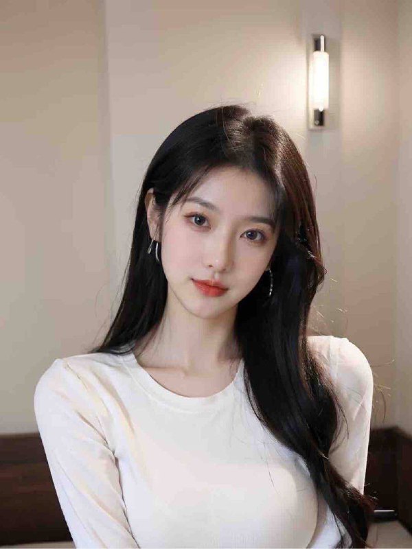 #香港🇭🇰172c肤白柔嫩 清纯可爱美少女易敏感体质·平时有健身练瑜伽身体柔软配合度高预约热线👉@双向限制联系👉@今日开工 欢迎预约