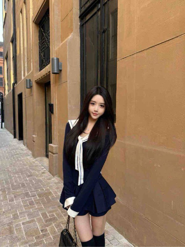 #香港🇭🇰极品清冷气质美女校花兼职🌸• 𝐇𝐞𝐢𝐠𝐡𝐭身高/170• 𝐖𝐞𝐢𝐠𝐡𝐭体重/95• 𝐁𝐮𝐬𝐭胸围/C• 𝐀𝐠𝐞年龄/04• 𝐎𝐜𝐜𝐮𝐩𝐚𝐭𝐢𝐨𝐧职业/ 学生🧚‍♂️仙女本纯   千年一遇初恋脸💜𓃱🧚‍♂️真实在校大学   全身无赘肉 S型身材 本人比照片漂亮🧚‍♂️贴心小女友 大长腿🧚‍♂️气质大牌  皮肤白嫩 只接素质🉑预约热线👉@双向限制联系👉@今日开工 欢迎预约