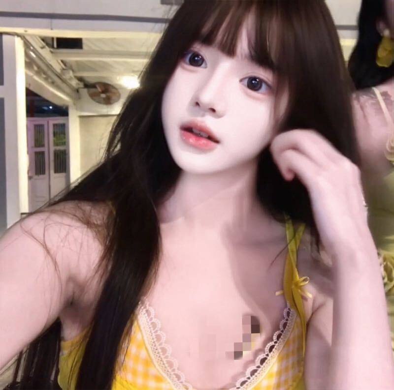 #香港🇭🇰• 𝐇𝐞𝐢𝐠𝐡𝐭身高/165• 𝐖𝐞𝐢𝐠𝐡𝐭体重/86• 𝐁𝐮𝐬𝐭胸围//真🐻C• 𝐀𝐠𝐞年龄/2006年预约热线👉@双向限制联系👉@今日开工 欢迎预约