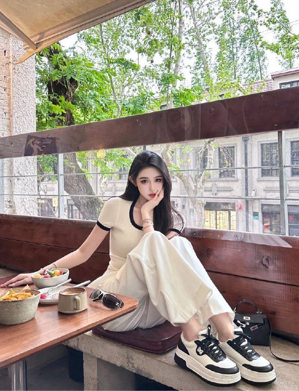 #香港🇭🇰JP御姐甜辣首开172D蜜桃臀预约热线👉@双向限制联系👉@今日开工 欢迎预约