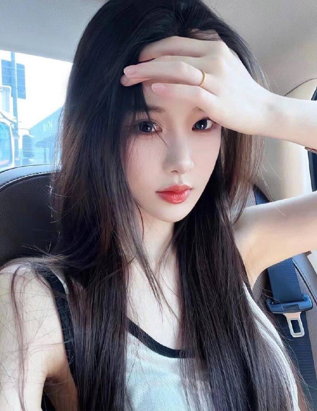 #香港🇭🇰·03年 北舞毕业 金晨师妹 净高170，身材比例好看着像173 174所有资料真实 0水份 不弄虚作假 诚信为首·天然 E罩杯🐻皮肤超白 三点粉嫩 瘦高梨🍐型身材 一字马劈叉下腰 钢琴九级·温柔贴心🤍高素质 高内涵预约热线👉@双向限制联系👉@今日开工 欢迎预约