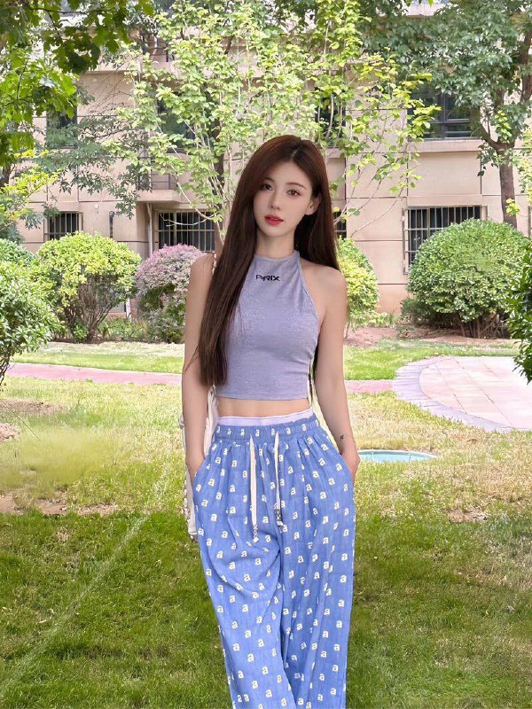 #香港🇭🇰170 46Kg冷白皮高瘦全身零整   情商高待课温柔  69kiss不拘束  健谈爽朗  擅长高端🍸局预约热线👉@双向限制联系👉@今日开工 欢迎预约