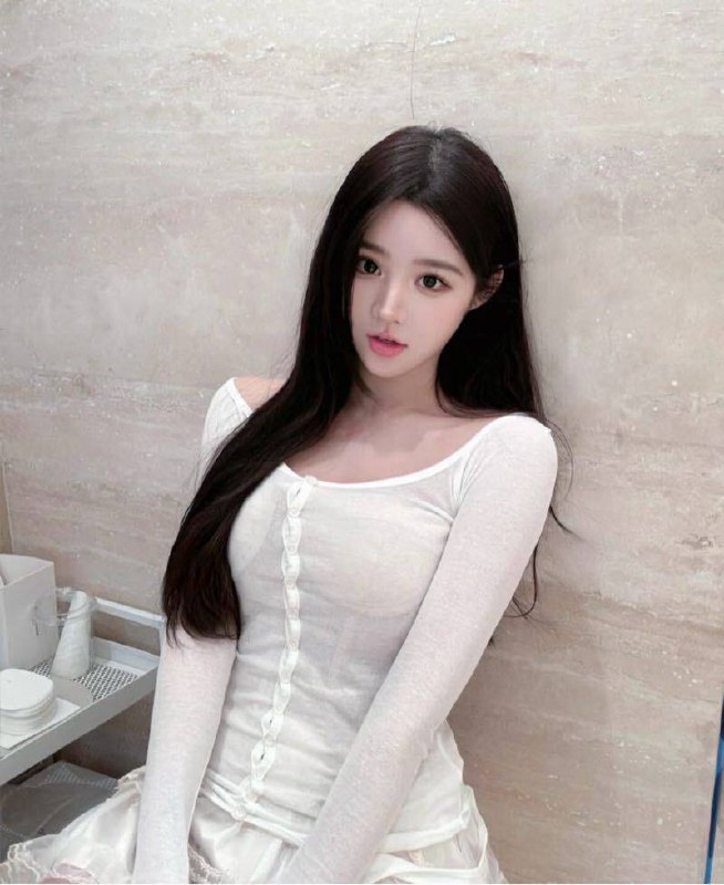 #香港🇭🇰圈外女友兼职 HK留学生短期停留预约热线👉@双向限制联系👉@今日开工 欢迎预约