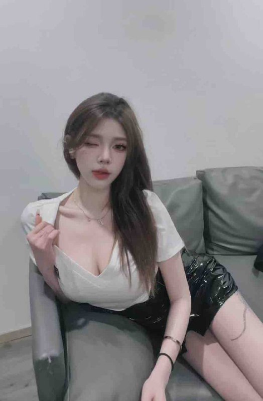 安娜国际外围『#成都3k』❤️相关数据：04_175_C_90❤️专属ID💌:#AASYHL98❤️相关介绍：净身高175，体重45 罩杯D🎤04年 真实大四艺术生在读 100%纯天然无整💦会一字🐎会舞蹈💃cos🎀爱好才艺---瑜伽 游泳 舞蹈 油画💧酒杯腿腿长腰细 三点超粉 紧致💧多女友感🔥约会导航🔥一键关注🔥官方入口📱官方客服@AnnaGJ168📱无法私信@AnnaGJ168_bot