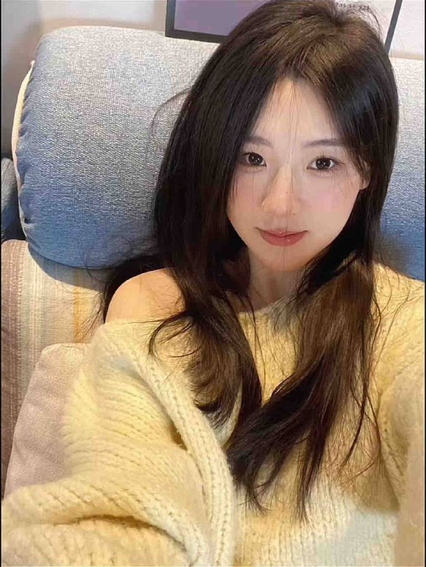 安娜国际外围『#成都3k』❤️相关数据：06_170_C_90❤️专属ID💌:#I2147EE8❤️相关介绍：四川师范大学在校学生身高170cm，体重：90斤，胸围；C，年龄19岁首次兼职，皮肤雪白，无纹身，高素质，超级清纯学妹，满满青春气息。🔥约会导航🔥一键关注🔥官方入口📱官方客服@AnnaGJ168📱无法私信@AnnaGJ168_bot