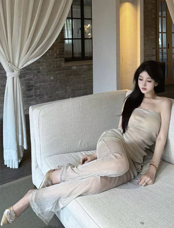 安娜国际外围『#成都3k』❤️相关数据：03_173_C_104❤️专属ID💌:#Y1G4CPLS❤️相关介绍：极品车模短开，可欲可纯年龄 23，身高 173cm胸围，大E。体重：52kg上粉下嫩，肤白嫩滑性感洋气，衣品超好身材火辣，🐻大臀翘腰细服务热情，性格开朗，高素质高品质🔥约会导航🔥一键关注🔥官方入口📱官方客服@AnnaGJ168📱无法私信@AnnaGJ168_bot