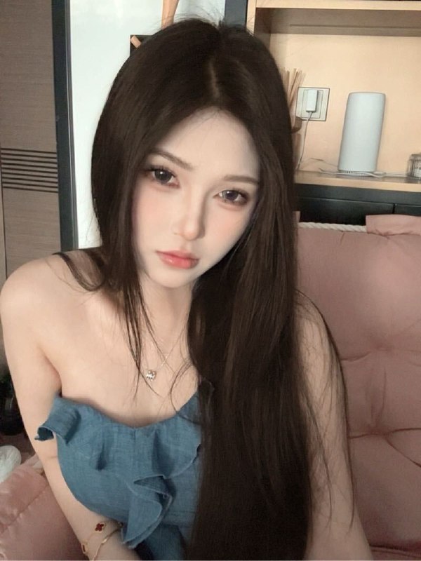 安娜国际外围『#重庆3k』❤️相关数据：06_168_C_48KG❤️专属ID💌:#WF7O4V2D❤️相关介绍：妹妹知书达理，兼职短开，可纯可欲🌟🌟🌟身高168🌟🌟🌟体重48🌟🌟🌟年龄06三点粉，可69舌吻🔥约会导航🔥一键关注🔥官方入口📱官方客服AnnaGJ168📱无法私信@AnnaGJ168bot