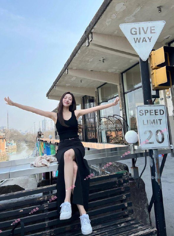 安娜国际外围『#重庆3k』❤️相关数据：02_172_D_47KG❤️专属ID💌:#UN5KK2EA❤️相关介绍：重庆小毛虫～ 秘籍龙吸水！敏感痉挛体🔥约会导航🔥一键关注🔥官方入口📱官方客服AnnaGJ168📱无法私信@AnnaGJ168bot