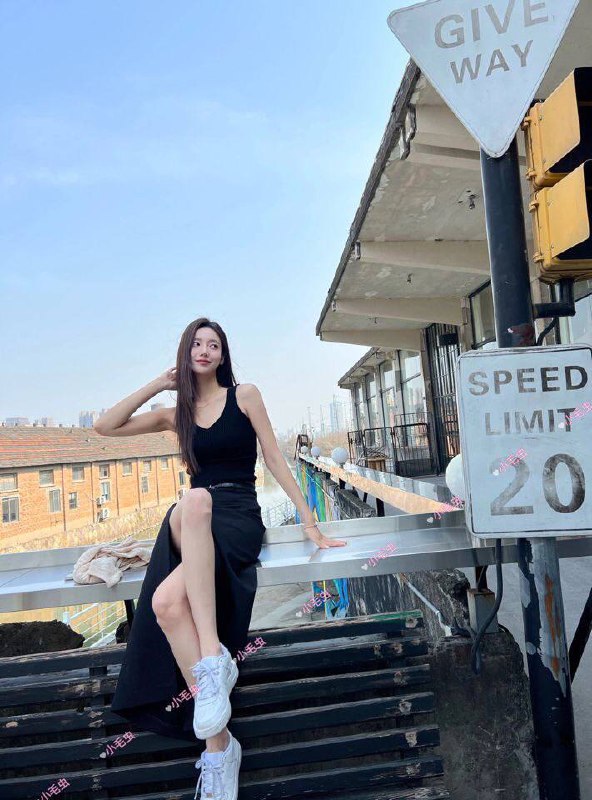 安娜国际外围『#重庆3k』❤️相关数据：02_172_D_47KG❤️专属ID💌:#UN5KK2EA❤️相关介绍：重庆小毛虫～ 秘籍龙吸水！敏感痉挛体🔥约会导航🔥一键关注🔥官方入口📱官方客服AnnaGJ168📱无法私信@AnnaGJ168bot