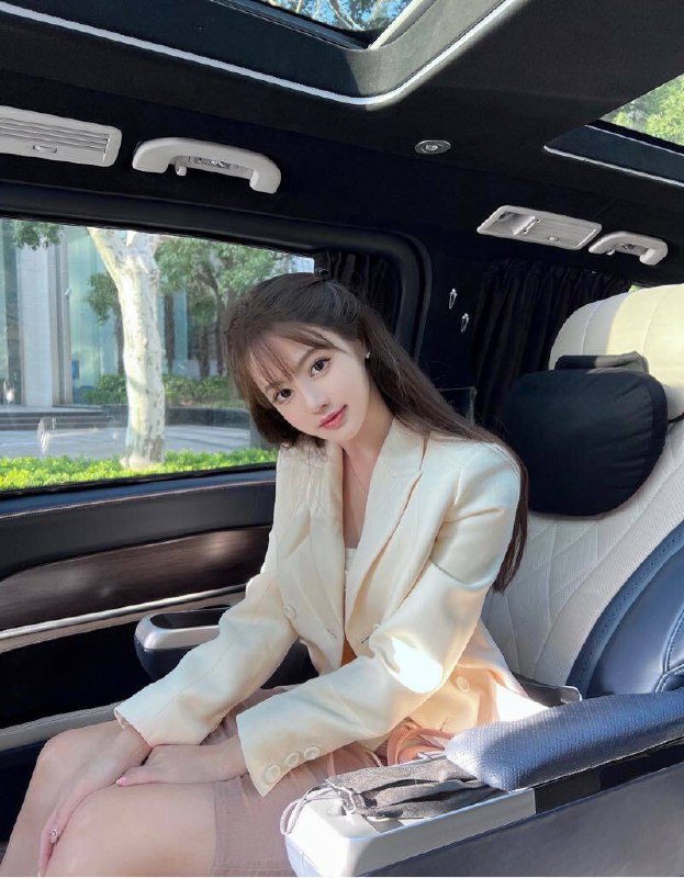 安娜国际『#深圳5k』❤️相关数据：01_172_D_46KG❤️专属ID💌:#EUIOKT5L❤️相关介绍：01/172D体46KG深新人❤️清纯甜美    无整短暂兼职遇见就是缘🔥约会导航🔥一键关注🔥官方入口📱官方客服@AnnaGJ168o📱无法私信@AnnaGJ168bot