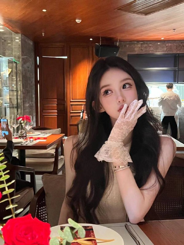 安娜国际『#深圳5w』⭐#菜宝严选❤️相关数据：00_168_D_44KG❤️专属ID💌:#W9MIMWB2❤️相关介绍：————————————『洋气大牌 五官精致』————————————💜深圳 00后💜𝐇𝐞𝐢𝐠𝐡𝐭：168💜𝐁𝐮𝐬𝐭: D💜𝐖𝐞𝐢𝐠𝐡𝐭: 44kg💜洋气大牌 五官精致💜皮肤雪白 气质好💜A4腰 马甲线 健身达人————————————💌【课后评价01】💌【课后评价02】🔥约会导航🔥一键关注🔥官方入口📱官方客服@AnnaGJ168o📱无法私信@AnnaGJ168bot