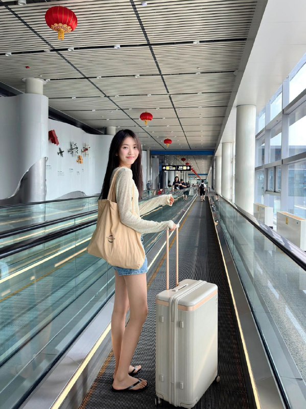 安娜国际『#深圳5k』⭐#菜宝严选❤️相关数据：01_170_D_46KG❤️专属ID💌:#87SU84X5❤️相关介绍：————————————『平面兼职 初恋女友』————————————💜平面模特兼职💜170白幼纯 纯天然0整💜纯欲天花板 真实D0纹身💜标准A4腰 筷子腿💜04年 冷白皮 身体柔软💜黄金比例 初恋女友感💜笑起来有酒窝 没酒窝的都是假的————————————💌【课后评价01】🔥约会导航🔥一键关注🔥官方入口📱官方客服@AnnaGJ168o📱无法私信@AnnaGJ168bot