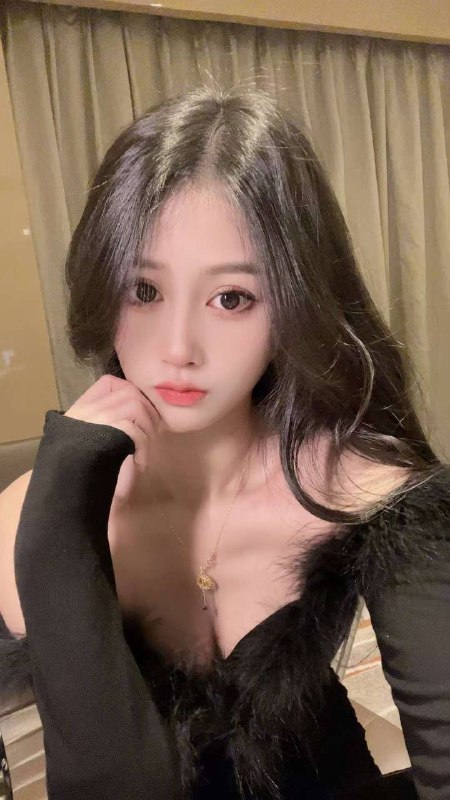 安娜国际『#深圳5k』❤️相关数据:02_173_C_47KG❤️专属ID💌:#4HCISC8H❤️相关介绍：✨见多识广      情商高      高素质高学历✨173 47kg🐻C  腿模 皮肤白嫩 三点粉✨网红纯欲，甜美，御姐类型✨风格多变，性格温柔细腻  真实真诚，会给大哥有小鸟依人的感觉✨全真人自拍生活私密照，🔥约会导航🔥一键关注🔥官方入口📱官方客服@AnnaGJ168o📱无法私信@AnnaGJ168bot