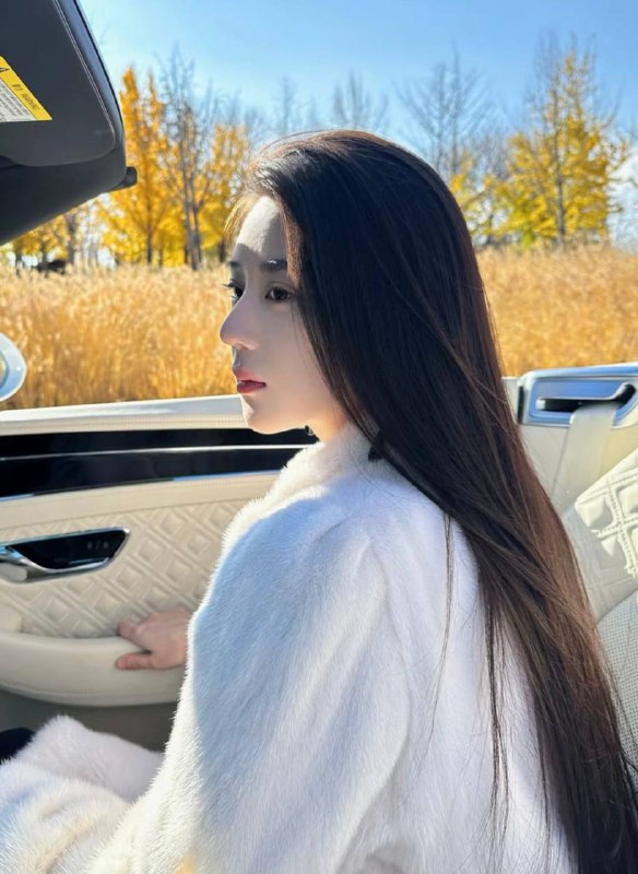 安娜国际『#深圳5k』❤️相关数据：03_173_E_47KG❤️专属ID💌:#4G883CDC❤️相关介绍：03年清纯气质韩系氧气美女 真实艺术生记忆中的白月光❄️毫无风尘味 女友感萝御双修 可纯可sao身高173cm. 体重95斤.E🐻蜜桃臀🍑皮肤紧致雪白，性格开朗大方 温柔可爱  纯天然🈚️整容 本人比照片好看🔥约会导航🔥一键关注🔥官方入口📱官方客服@AnnaGJ168o📱无法私信@AnnaGJ168bot