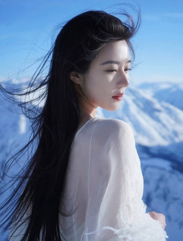 安娜国际『#深圳5k』❤️相关数据：03_173_E_47KG❤️专属ID💌:#4G883CDC❤️相关介绍：03年清纯气质韩系氧气美女 真实艺术生记忆中的白月光❄️毫无风尘味 女友感萝御双修 可纯可sao身高173cm. 体重95斤.E🐻蜜桃臀🍑皮肤紧致雪白，性格开朗大方 温柔可爱  纯天然🈚️整容 本人比照片好看🔥约会导航🔥一键关注🔥官方入口📱官方客服@AnnaGJ168o📱无法私信@AnnaGJ168bot