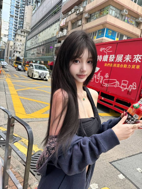 安娜国际『#深圳5k』⭐#菜宝严选❤️相关数据：04_168_D_46KG❤️专属ID💌:#CCCATOWF❤️相关介绍：🇬🇧留学生短期兼职身高168真胸D      真实05年（INS十万➕粉UAL本科在读         常年健身🍑臀皮肤紧致全身雪白                 高颜值高情商本人照 只见有缘人谢谢💌【课后评价01】💌【课后评价02】💌【课后评价03】🔥约会导航🔥一键关注🔥官方入口📱官方客服@AnnaGJ168o📱无法私信@AnnaGJ168bot