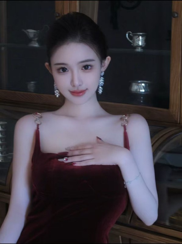 安娜国际『#深圳5k』❤️相关数据：03_173_D_50KG❤️专属ID💌:#FKEF0MS8❤️相关介绍: 通体雪白 书画舞蹈才艺生兴趣：滑雪 潜水 钢琴 绘画零整 无纹身 无不良习惯新人小范围预约  只见高素质🌹🌹🏠频道主页⭐️城市导航🎩会员指南🌟会员体系🔝预存折扣💵会员福利官方客服💁‍♀️@AnnaGJ168o无法联系💁🏻@AnnaGJ168bot