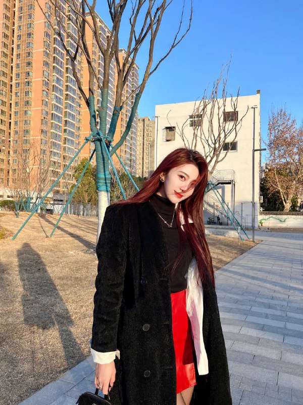 安娜国际『#深圳5k』❤️相关数据：02_176_D_52KG❤️专属ID💌:#K2D77BNA❤️相关介绍：176·D 极品御姐 模特• 身高：176cm 模特身材• 体重：52kg• 胸围：D🐻真实广告模特 肤白无纹身 纯天然无整真熊D高情商 漂亮大方耐看 暂只接外🏠频道主页⭐️城市导航🎩会员指南🌟会员体系🔝预存折扣💵会员福利官方客服💁‍♀️@AnnaGJ168o无法联系💁🏻@AnnaGJ168bot