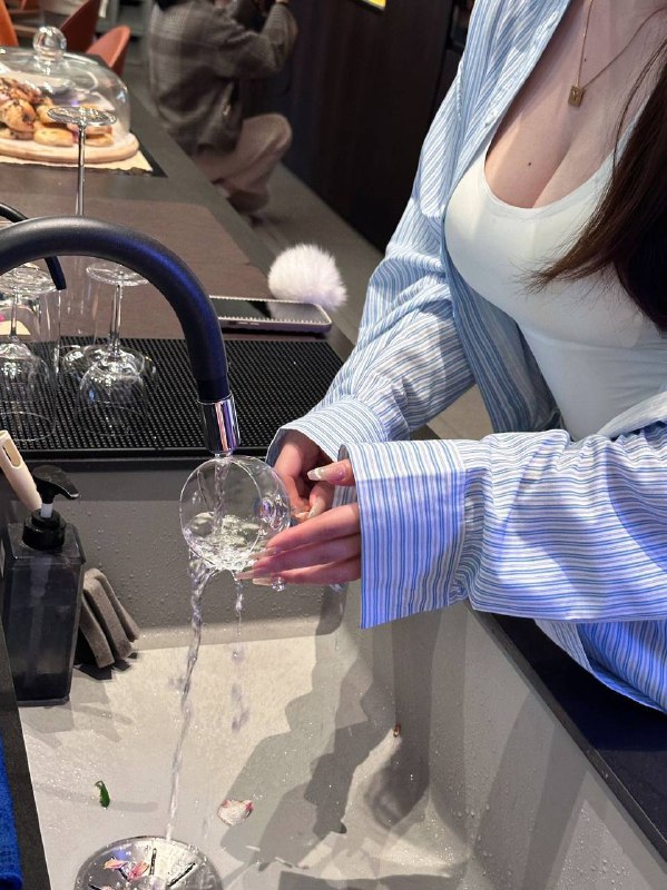 安娜国际『#深圳5k』❤️相关数据：04_170_E_46KG❤️专属ID💌:#U4MR193B❤️相关介绍：独家170E全身天然无整新闻专业学妹白虎江苏大学🏠频道主页⭐️城市导航🎩会员指南🌟会员体系🔝预存折扣💵会员福利官方客服💁‍♀️@AnnaGJ168o无法联系💁🏻@AnnaGJ168bot