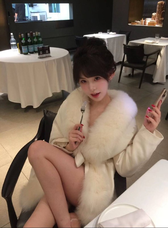 安娜国际『#深圳5k』❤️相关数据：05_166_C_44KG❤️专属ID💌:#C38FKL8V❤️相关介绍：166·05·C 真实大学大一新生身高：166cm体重：44kg年龄：05 年甜美清纯 可盐可甜 可爱温柔💕🏠频道主页⭐️城市导航🎩会员指南🌟会员体系🔝预存折扣💵会员福利官方客服💁‍♀️@AnnaGJ168o无法联系💁🏻@AnnaGJ168bot