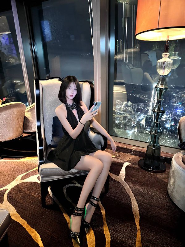 安娜国际『#深圳5k』❤️相关数据：04_178_C_50KG❤️专属ID💌:#CK7LF87D❤️相关介绍：178•04•C 舞蹈生 御姐•𝐇𝐞𝐢𝐠𝐡𝐭身高/178• 𝐖𝐞𝐢𝐠𝐡𝐭体重/100• 𝐁𝐮𝐬𝐭胸围/C• 𝐀𝐠𝐞年龄/04• 𝐎𝐜𝐜𝐮𝐩𝐚𝐭𝐢𝐨𝐧职业/平面模特• 𝐒𝐩𝐞𝐜𝐢𝐚𝐥𝐢𝐭𝐲特长/舞蹈～日语全身0整 逆天大长腿 氛围感美少女💟爱好健身舞蹈💟性格随和可爱💟兼职平面模特💟日语无障交流🏠频道主页⭐️城市导航🎩会员指南🌟会员体系🔝预存折扣💵会员福利官方客服💁‍♀️@AnnaGJ168o无法联系💁🏻@AnnaGJ168bot