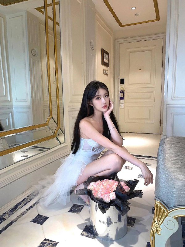 安娜国际『#深圳5k』❤️相关数据：02_172_D_49KG❤️专属ID💌:#BI70IYK4❤️相关介绍：爱撒娇   巨嗲🫦高情商 韩国在读留学生萝御双修 可纯可sao🍑172d  零三后白瓷肌 南方女孩🏠频道主页⭐️城市导航🎩会员指南🌟会员体系🔝预存折扣💵会员福利官方客服💁‍♀️@AnnaGJ168o无法联系💁🏻@AnnaGJ168bot