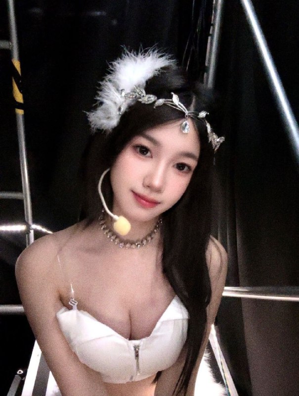 安娜国际『#深圳5k』❤️相关数据：05_176_D_50KG❤️专属ID💌:#6WTOS3PB❤️相关介绍：🪭🪩360度开麦全程真唱跳🪩🤍05年 176C 天然真胸 不抽烟 无敌雪白长腿全脸无整 皮肤超白无瑕疵 可验证身份证年龄❌非手势舞划水抖音女团❌非夜店厂牌三脚猫团合约练习生🔑正式舞房体能训练+舞蹈训练唱跳双全 热门Kpop全都会 传统流行声乐表演级全真照 可对比验证 请勿转载社交网络🤍🤍🤍❤️❤️❤️🤍🤍🤍全能型 天生字母基因圣体 专业氛围感从小跳舞 全身比例纤长 肌肉匀称 体力好性格开朗 玩得起放的开 不怯场不社恐 喜欢聊天🏠频道主页⭐️城市导航🎩会员指南🌟会员体系🔝预存折扣💵会员福利官方客服💁‍♀️@AnnaGJ168o无法联系💁🏻@AnnaGJ168bot