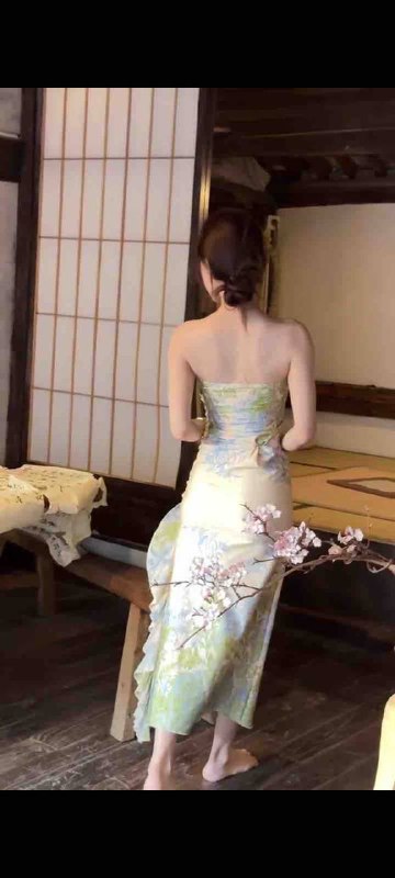 安娜国际『#深圳5k』❤️相关数据：05_168_E_43KG❤️专属ID💌:#LH214AUK❤️相关介绍：05 净身高168 体重43kg胸围 E (天然真🐻，假必赔)，冷白皮，白到发光，南方妹子皮肤超好抖音网红 从小练舞。可现场一字马川传学院，播音主持专业，高情商，谈吐性格特别好，情绪价值拉满。🏠频道主页⭐️专属资料库🎩会员指南🌟会员体系🔝预存折扣💵会员福利官方客服💁‍♀️@AnnaGJ168o无法联系💁🏻@AnnaGJ168bot