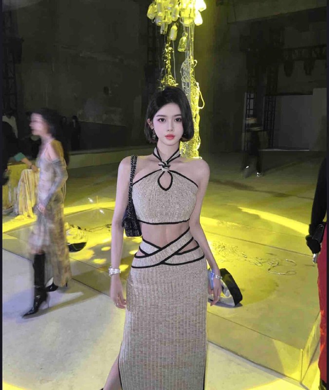 安娜国际『#深圳5k』❤️相关数据：01_172_D_45KG❤️专属ID💌:#VJET6YKX❤️相关介绍：短发女孩🦜172🐻D体重90，A4腰马甲线美术生五官精致性格温柔懂事🏠频道主页⭐️城市导航🎩会员指南🌟会员体系🔝预存折扣💵会员福利官方客服💁‍♀️@AnnaGJ168o无法联系💁🏻@AnnaGJ168bot