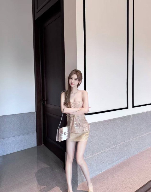 安娜国际『#深圳5k』❤️相关数据：02_173_D_50KG❤️专属ID💌:#S045XGAV❤️相关介绍：纯欲小红书网红🦜兼职💟爱好健身舞蹈💟性格随和 亲切热情•𝐇𝐞𝐢𝐠𝐡𝐭身高/173D• 𝐖𝐞𝐢𝐠𝐡𝐭体重/100• 𝐁𝐮𝐬𝐭胸围/ D• 𝐀𝐠𝐞年龄/02🏠频道主页⭐️城市导航🎩会员指南🌟会员体系🔝预存折扣💵会员福利官方客服💁‍♀️@AnnaGJ168o无法联系💁🏻@AnnaGJ168bot