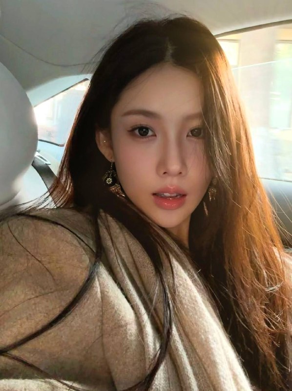 安娜国际『#深圳5k』❤️相关数据：03_173_E_50KG❤️专属ID💌:#RM1TJA16❤️相关介绍：03年清冷气质古风美女 真实艺术生记忆中的白月光❄️毫无风尘味 女友感萝御双修 可纯可sao身高173cm. 体重100斤.E🐻蜜桃臀🍑皮肤紧致雪白，性格开朗大方 温柔可爱  纯天然🈚️整容🏠频道主页⭐️城市导航🎩会员指南🌟会员体系🔝预存折扣💵会员福利官方客服💁‍♀️@AnnaGJ168o无法联系💁🏻@AnnaGJ168bot