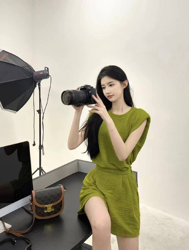 安娜国际『#深圳5k』❤️相关数据：01_175_D_51KG❤️专属ID💌:#FJH69P1U❤️相关介绍：🩵01年175D🩵杭州人~皮肤白皙 长腿蚂蚁腰无赘肉🩵服装模特🏅兴趣广泛🧘🏻‍♀️瑜伽️🏌🏻‍♀️高尔夫🏂滑雪🏠频道主页⭐️城市导航🎩会员指南🌟会员体系🔝预存折扣💵会员福利官方客服💁‍♀️@AnnaGJ168o无法联系💁🏻@AnnaGJ168bot