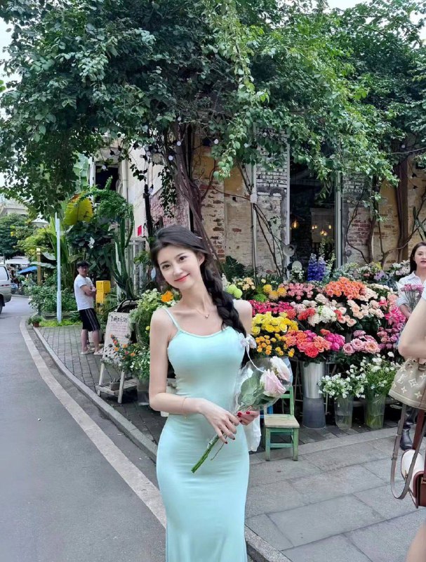 安娜国际『#深圳5k』❤️相关数据：01_175_D_51KG❤️专属ID💌:#FJH69P1U❤️相关介绍：🩵01年175D🩵杭州人~皮肤白皙 长腿蚂蚁腰无赘肉🩵服装模特🏅兴趣广泛🧘🏻‍♀️瑜伽️🏌🏻‍♀️高尔夫🏂滑雪🏠频道主页⭐️城市导航🎩会员指南🌟会员体系🔝预存折扣💵会员福利官方客服💁‍♀️@AnnaGJ168o无法联系💁🏻@AnnaGJ168bot