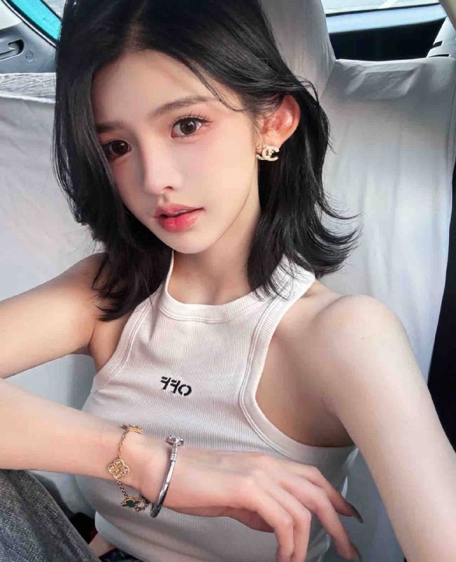 安娜国际『#深圳5k』❤️相关数据：02_172_D_45KG❤️专属ID💌:#DT6SOXBU❤️相关介绍：新人兼职短发女孩172🐻D体重90A4腰马甲线美术生五官精致性格温柔懂事🏠频道主页⭐️专属资料库🎩会员指南🌟会员体系🔝预存折扣💵会员福利官方客服💁‍♀️@AnnaGJ168o无法联系💁🏻@AnnaGJ168bot