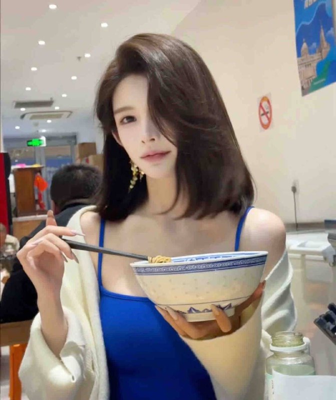 安娜国际『#深圳5k』❤️相关数据：02_172_D_45KG❤️专属ID💌:#DT6SOXBU❤️相关介绍：新人兼职短发女孩172🐻D体重90A4腰马甲线美术生五官精致性格温柔懂事🏠频道主页⭐️专属资料库🎩会员指南🌟会员体系🔝预存折扣💵会员福利官方客服💁‍♀️@AnnaGJ168o无法联系💁🏻@AnnaGJ168bot