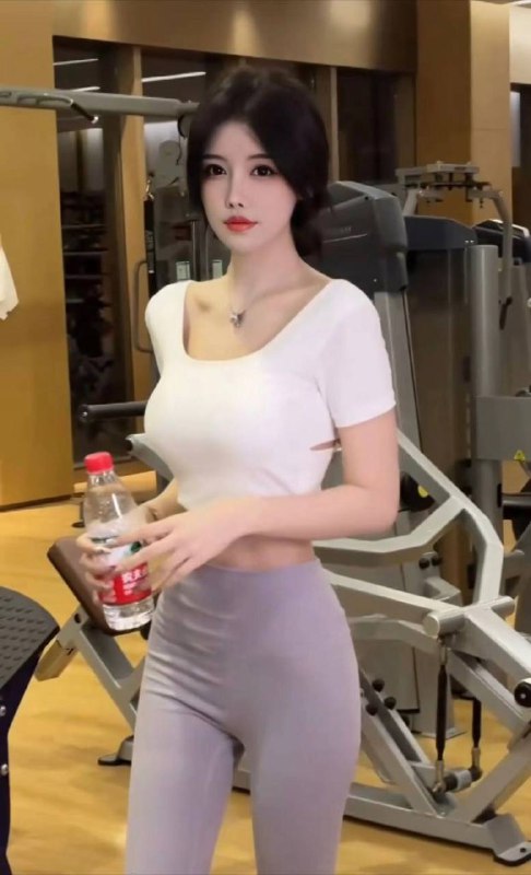 安娜国际『#深圳5k』❤️相关数据：02_175_D_51KG❤️专属ID💌:#KP6PB8F5❤️相关介绍：175🐻D 性格好，开放主动留学归来 谈吐优雅 超模身材热爱旅游健身 成功人士理想伴侣🏠频道主页⭐️专属资料库🎩会员指南🌟会员体系🔝预存折扣💵会员福利官方客服💁‍♀️@AnnaGJ168o无法联系💁🏻@AnnaGJ168bot