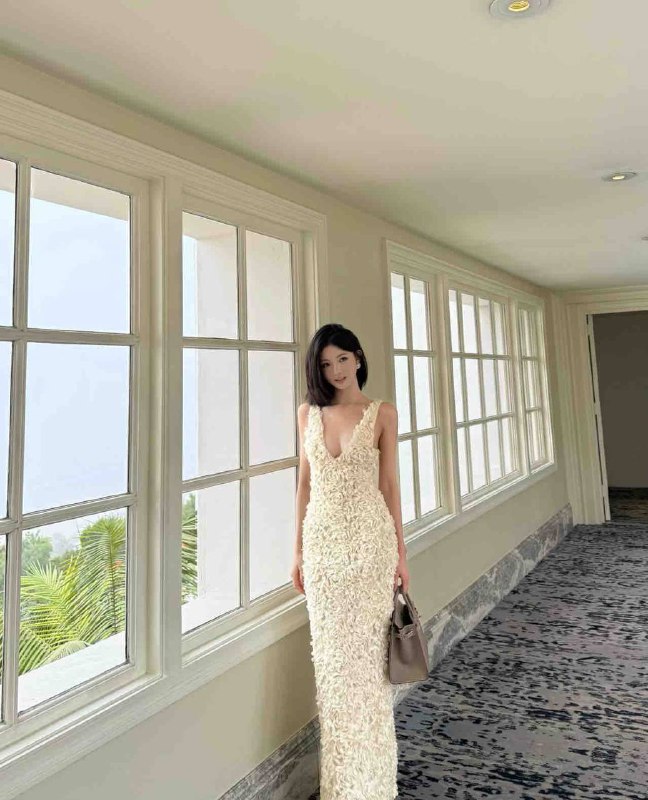 安娜国际『#深圳5k』❤️相关数据：04_175_D_49KG❤️专属ID💌:#8606IA3A❤️相关介绍：175大长腿可纯可欲 0整0纹身标准A4腰 筷子腿04年冷白皮 身体柔软黄金比例 初恋女友感🏠频道主页⭐️专属资料库🎩会员指南🌟会员体系🔝预存折扣💵会员福利官方客服💁‍♀️@AnnaGJ168o无法联系💁🏻@AnnaGJ168bot