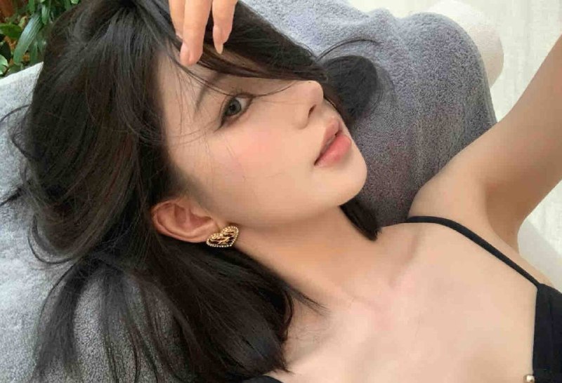 安娜国际『#深圳5k』❤️相关数据：04_175_D_49KG❤️专属ID💌:#8606IA3A❤️相关介绍：175大长腿可纯可欲 0整0纹身标准A4腰 筷子腿04年冷白皮 身体柔软黄金比例 初恋女友感🏠频道主页⭐️专属资料库🎩会员指南🌟会员体系🔝预存折扣💵会员福利官方客服💁‍♀️@AnnaGJ168o无法联系💁🏻@AnnaGJ168bot