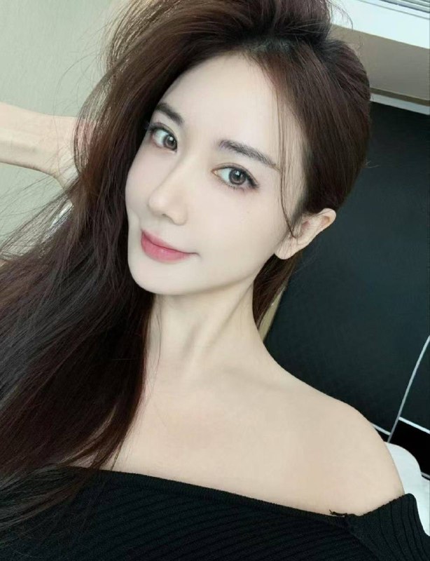 安娜国际『#深圳5k』❤️相关数据：02_178_D_53KG❤️专属ID💌:#NG7XMF9N❤️相关介绍：真人平面模特 高178D  02年•肤白如雪 S型前凸后翘 细长美腿•皮肤紧致 嫩滑 沙漏型身材• 高素质女友feel上得厅堂 下得厨房同城可见本人🏠频道主页⭐️专属资料库🎩会员指南🌟会员体系🔝预存折扣💵会员福利官方客服💁‍♀️@AnnaGJ168o无法联系💁🏻@AnnaGJ168bot