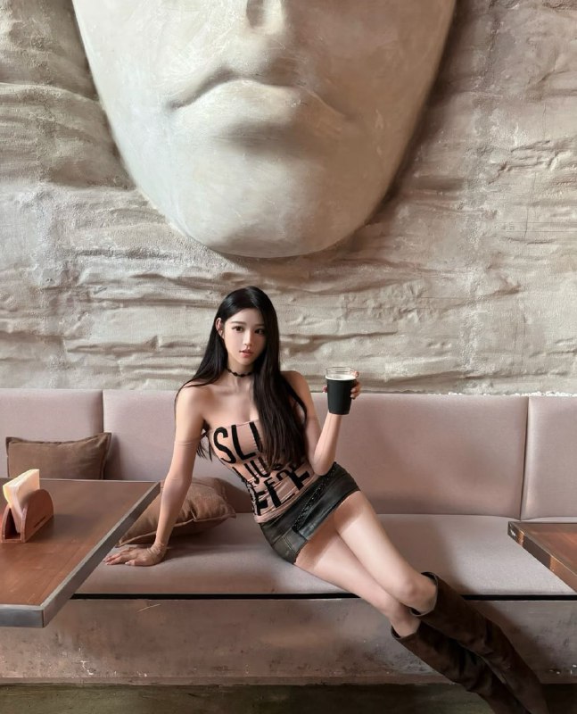 安娜国际『#深圳5k』❤️相关数据：02_174_D_50KG❤️专属ID💌:#GFM6SUD3❤️相关介绍：圈外女友兼职 HK留学生 ‍硕士在读短期停留🏠频道主页⭐️专属资料库🎩会员指南🌟会员体系🔝预存折扣💵会员福利官方客服💁‍♀️@AnnaGJ168o无法联系💁🏻@AnnaGJ168bot