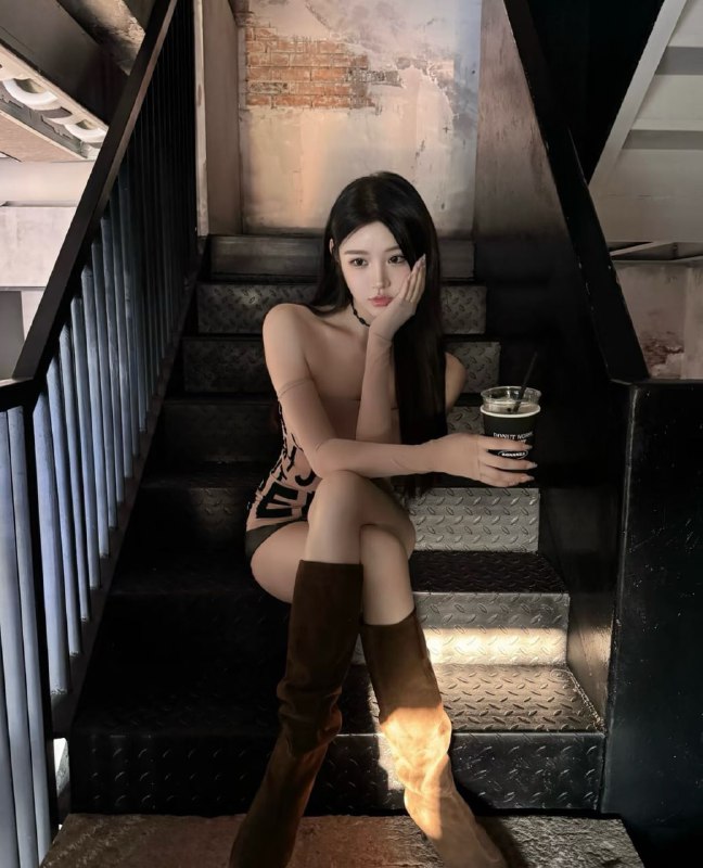 安娜国际『#深圳5k』❤️相关数据：02_174_D_50KG❤️专属ID💌:#GFM6SUD3❤️相关介绍：圈外女友兼职 HK留学生 ‍硕士在读短期停留🏠频道主页⭐️专属资料库🎩会员指南🌟会员体系🔝预存折扣💵会员福利官方客服💁‍♀️@AnnaGJ168o无法联系💁🏻@AnnaGJ168bot